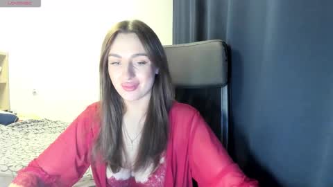 ella___bell online show from February 2026 12:04:02 PM