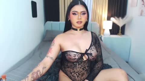 Snapshot of ella_fantasia chatting on February 2025 03:20:01 PM HI ITS ME ELLA online show from February 2025 03:20:01 PM