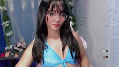 Ella online show from October 2025 12:35:01 AM