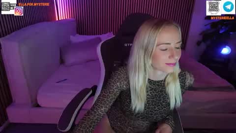 Ella Mysterie online show from May 2026 08:47:02 PM