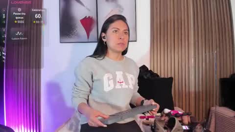 ella rouse online show from November 2025 02:19:02 PM