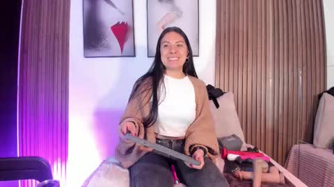 ella rouse online show from February 2026 04:04:02 PM