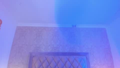 Snapshot of ellaamuller chatting on December 2024 09:06:01 PM Ellaa Muller online show from December 2024 09:06:01 PM