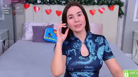 Ella online show from February 2025 04:14:02 AM