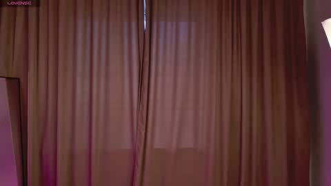 ellacanny online show from February 2026 05:19:02 AM