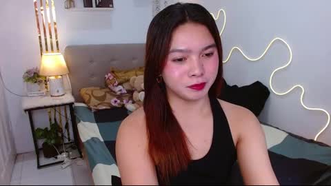 Snapshot of ellah_raj chatting on October 2025 11:40:01 AM ELLAH online show from October 2025 11:40:01 AM