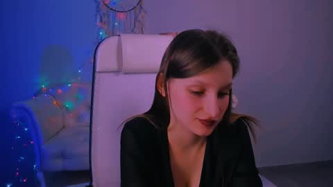 Snapshot of ellahorton chatting on February 2025 06:57:02 PM Ella online show from February 2025 06:57:02 PM