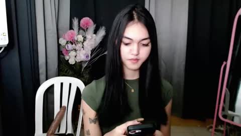 Snapshot of ellamiller69 chatting on February 2026 04:43:01 AM ELLA online show from February 2026 04:43:01 AM