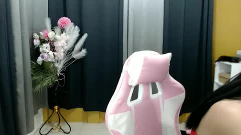 ELLA online show from March 2026 03:39:02 PM