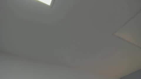 Snapshot of ellamontoya chatting on November 2025 12:04:01 PM Ella online show from November 2025 12:04:01 PM