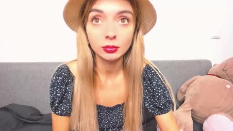 Snapshot of ellen_flow chatting on December 2024 07:04:02 PM ellen_flow online show from December 2024 07:04:02 PM