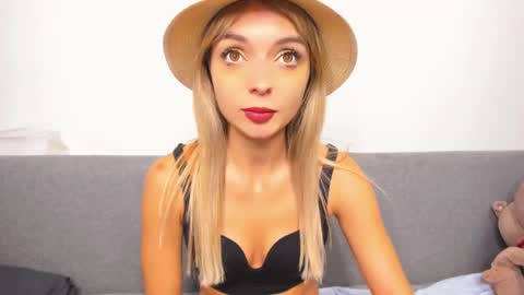 Snapshot of ellen_flow chatting on March 2025 11:54:02 PM ellen_flow online show from March 2025 11:54:02 PM