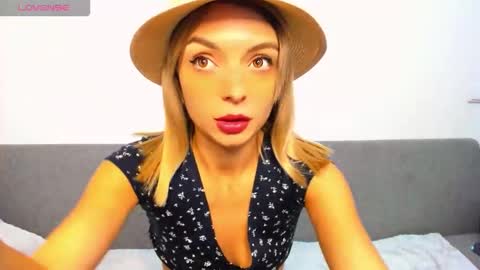 Snapshot of ellen_flow chatting on October 2025 09:24:02 PM ellen_flow online show from October 2025 09:24:02 PM