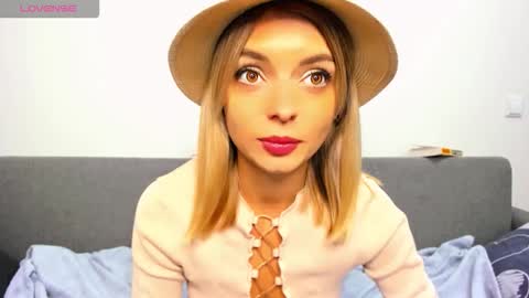 Snapshot of ellen_flow chatting on October 2025 09:19:02 PM ellen_flow online show from October 2025 09:19:02 PM