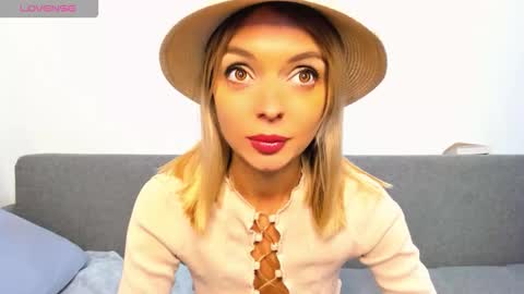 Snapshot of ellen_flow chatting on October 2025 11:39:01 PM ellen_flow online show from October 2025 11:39:01 PM