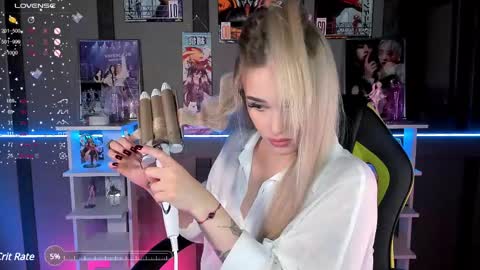 Maria online show from March 2025 05:17:02 PM