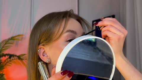 Ellie  --- Ill see you either on Friday or Saturday and definitely on Sunday  online show from January 2025 03:34:02 PM