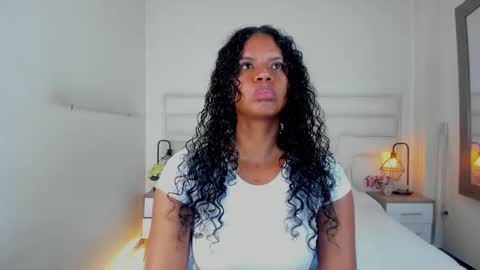  Ellie   online show from February 2025 01:11:02 PM