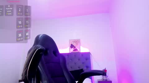  Ellie   online show from October 2025 12:17:01 PM