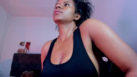  Ellie   online show from November 2025 03:56:02 PM