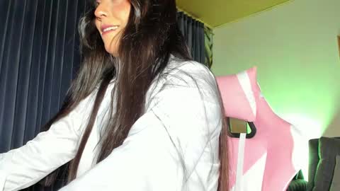 Ellie online show from March 2026 11:16:01 AM