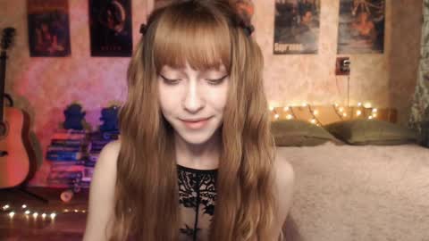 ellie_friendly online show from December 2024 03:19:01 AM