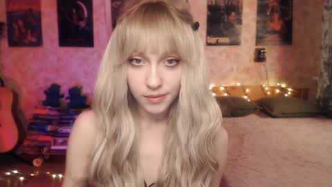 ellie_friendly online show from January 2025 11:15:02 PM