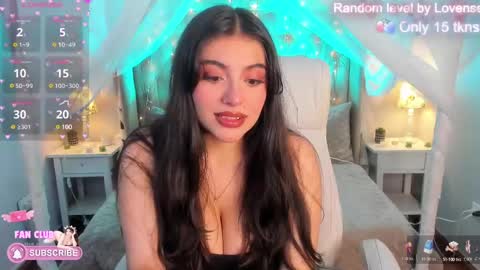 Snapshot of ellie_jhonson_ chatting on February 2025 05:34:02 AM  Ellie Jhonson  online show from February 2025 05:34:02 AM