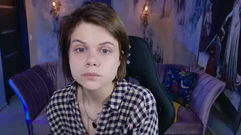 Snapshot of elliemurler chatting on October 2025 09:02:01 AM elliemurler online show from October 2025 09:02:01 AM