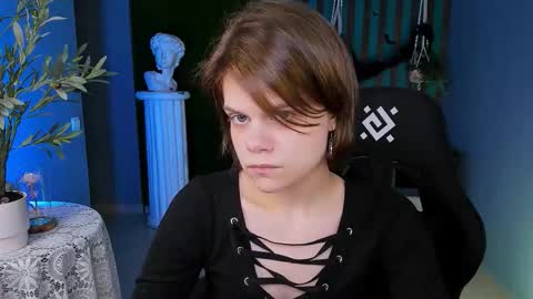 Snapshot of elliemurler chatting on October 2025 09:00:02 AM elliemurler online show from October 2025 09:00:02 AM