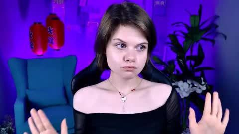 Snapshot of elliemurler chatting on November 2025 01:00:01 PM elliemurler online show from November 2025 01:00:01 PM