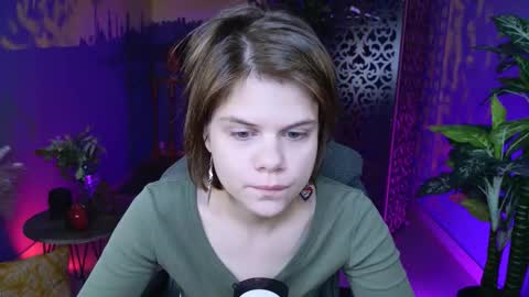 Snapshot of elliemurler chatting on November 2025 09:10:02 AM elliemurler online show from November 2025 09:10:02 AM