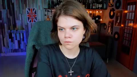 Snapshot of elliemurler chatting on November 2025 09:06:02 AM elliemurler online show from November 2025 09:06:02 AM