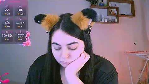 Ellie online show from February 2025 05:22:01 PM