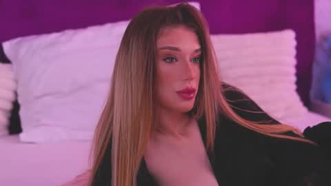 EllinaNuria online show from April 2026 05:54:01 AM