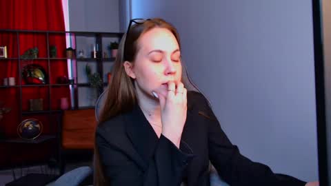 Elin online show from March 2026 11:43:02 AM