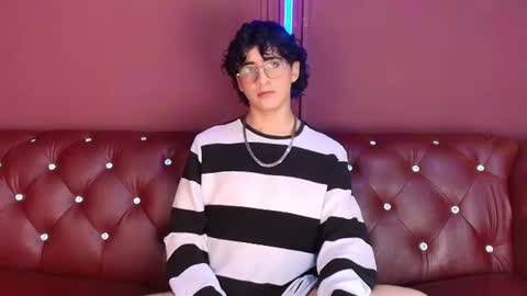  ELLIOR NOIR  online show from July 2026 07:29:01 PM