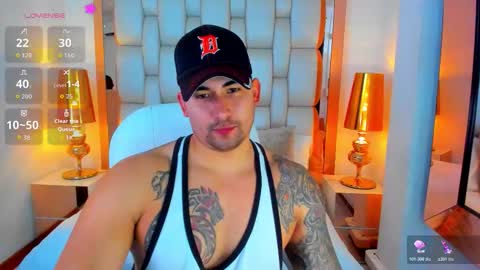 E L L I O T    V E L E Z online show from October 2025 08:29:01 PM