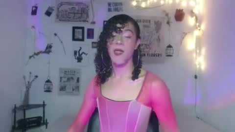  . online show from October 2025 06:06:01 PM