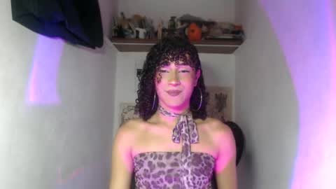 Snapshot of ellis_flowers chatting on July 2026 12:29:02 AM . online show from July 2026 12:29:02 AM