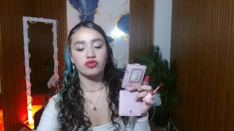 ellis_tay online show from April 2026 11:43:01 AM