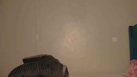 elllanna online show from February 2026 09:24:02 AM