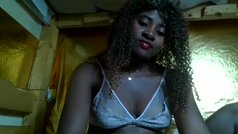 Snapshot of ellodi chatting on June 2026 01:09:02 PM Ellodi online show from June 2026 01:09:02 PM