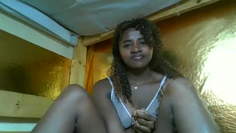 Snapshot of ellodi chatting on June 2026 09:12:01 AM Ellodi online show from June 2026 09:12:01 AM