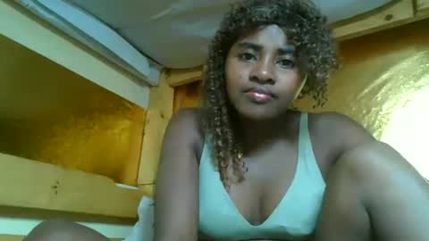 Snapshot of ellodi chatting on June 2026 11:15:02 PM Ellodi online show from June 2026 11:15:02 PM