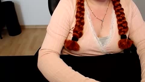 Elly online show from June 2026 11:42:02 AM