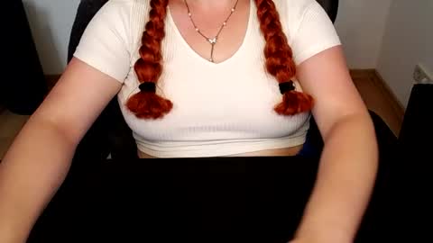 Elly online show from July 2026 06:06:02 AM