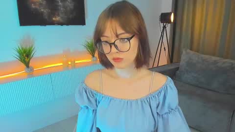 Elly online show from January 2025 01:35:02 PM