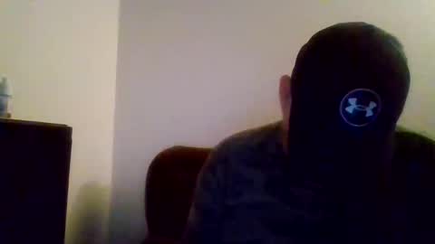 elmario24 online show from December 2025 07:04:02 AM