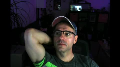 Snapshot of elmetatepeta chatting on June 2026 09:14:01 AM ElMetaTeDa online show from June 2026 09:14:01 AM
